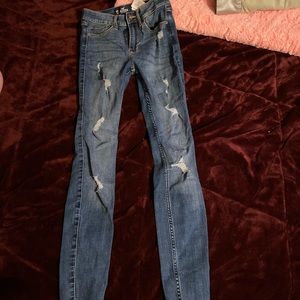 Hollister jeans